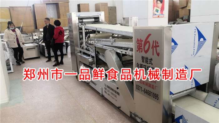 駐馬店客戶訂購一品鮮燴面機(jī)(圖1)